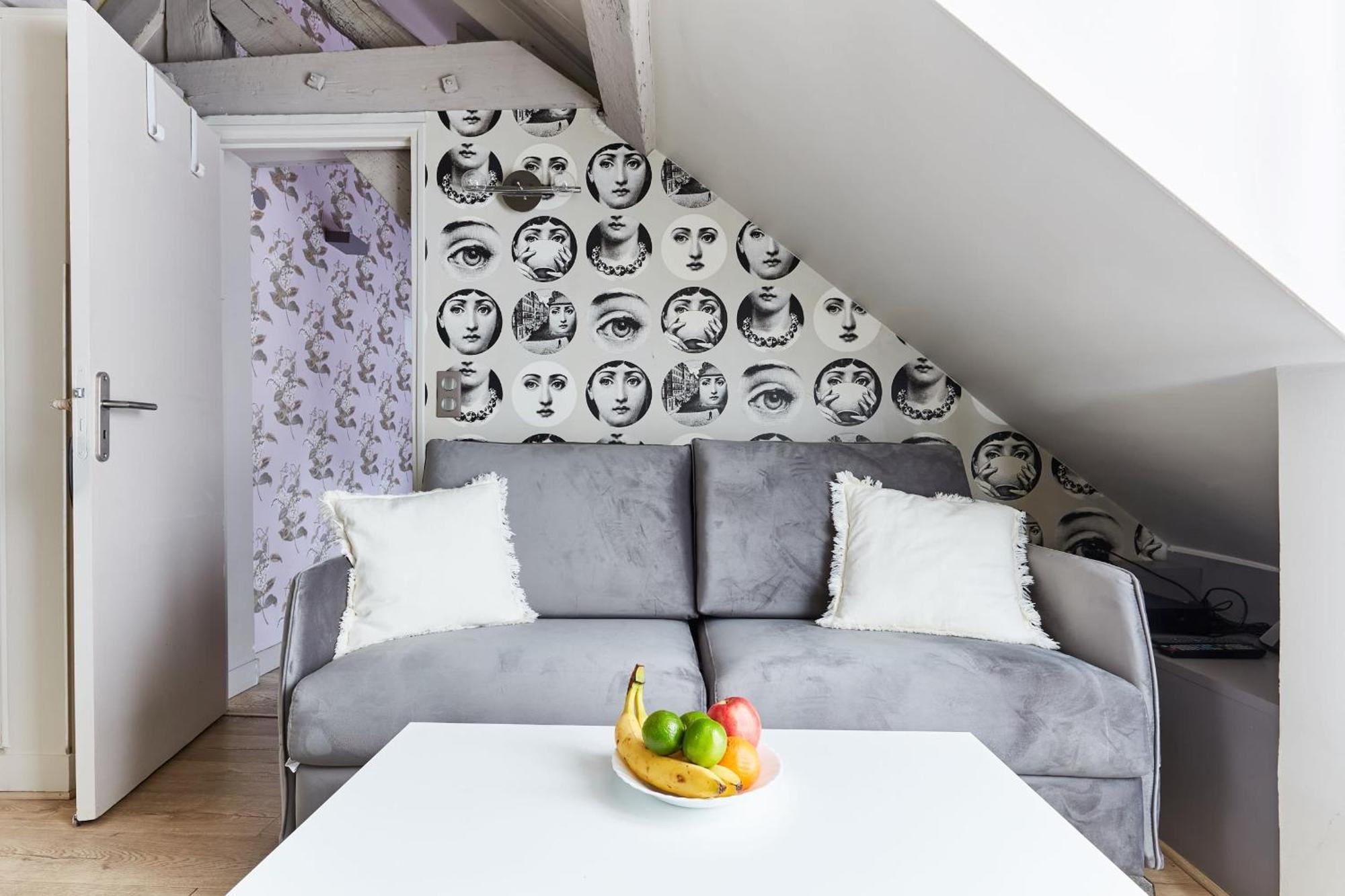 פריז Place Des Vosges - 1Br With Balcony - Cityapartmentstay מראה חיצוני תמונה